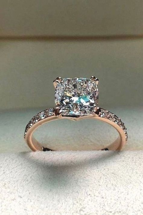 Vintage Wedding Rings Princess Cut, Dream Engagement Rings Princess Cut, Princess Cut Engagement Rings Gold, Wedding Rings Princess, Princess Rings, Rings Princess Cut, Tiffany Wedding Rings, Rose Gold Princess, Rings Rose Gold