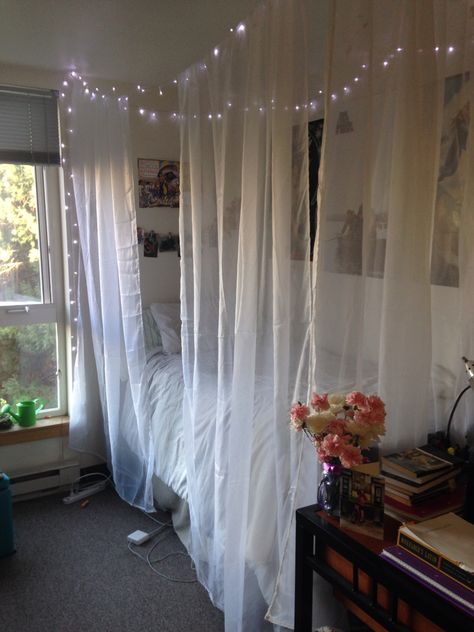 DIY dorm room canopy bed!  4 sheer curtains 3 Command ceiling hooks  String  Super cute and easy! Dorm Room Canopy, Teen Room Designs, Canopy Bed Diy, Canopy Bed Curtains, Dorm Room Bedding, Canopy Curtains, Dorm Diy, Dorm Room Diy, Bunk Bed Designs