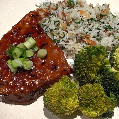 Tuna Teriyaki Tuna Teriyaki Recipe, Teriyaki Tuna Steak Marinade, Teriyaki Tuna Steak, Tuna Teriyaki, Tuna Steak Marinade, Grilled Tuna Steaks Recipes, Fresh Tuna Recipes, Marinated Tuna Steak, Ahi Tuna Steak Recipe