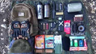 Bag Contents, Get Home Bag, Emergency Radio, Survival Backpack, Edc Bag, Survival Bag, Urban Survival, Prepper Survival, Bug Out Bag