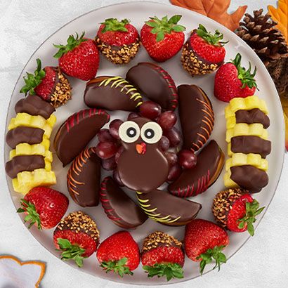 Edible Arrangements® fruit baskets - Gobble Gobble Platter Thanksgiving Fruit Platter, Chocolate Covered Apples Slices, Dipped Fruit, Thanksgiving Chocolates, Thanksgiving Fruit, Edible Fruit Arrangements, Chocolate Covered Apples, Almond Crunch, Chocolate Dipped Fruit