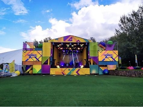 Booth Festival Design, Outdoor Stage Design, Festival Stage Design, Event Entrance Arch Design, Event Entrance Arch, Stage Rigging, Event Booth Design, Festival Stage, Event Entrance