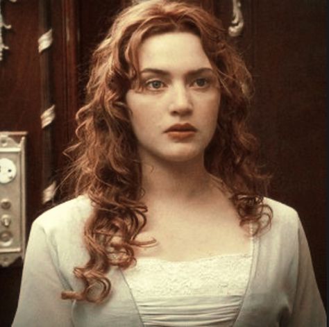 Aesthetic Titanic, Titanic Kate Winslet, Rose Titanic, Rose Dewitt Bukater, Rose Dawson, Titanic Rose, Certificate Of Marriage, Titanic 1997, Titanic Movie