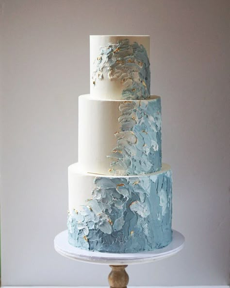 Greek Wedding Cake, Wedding Cake Designs Blue, Ocean Wedding Cake, Coastal Wedding Cake, Cakes 2023, Surf Wedding, Wave Cake, Bake Ideas, Beautiful Cake Stands