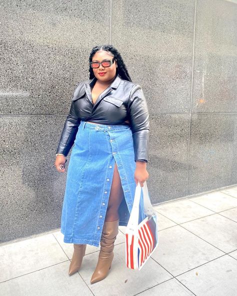 Shanti | Style Creative on Instagram: “OUTFIT DETAILS BELOW 👇🏾 Happy Sunday! Let’s talk about self care when it comes to being gentle with yourself and your body. As a plus size…” Long Jean Skirt, Denim Skirt Outfits, Be Gentle With Yourself, Girls Night Out, Happy Sunday, Ssbbw Jeans, Girls Night, Outfit Details, Modest Outfits