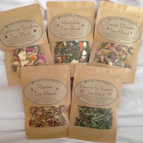 Spices Packaging, Dream Tea, Tea Packaging Design, Magia Das Ervas, Herbal Teas Recipes, Tea Sampler, Market Ideas, Herbal Tea Blends, Herb Tea