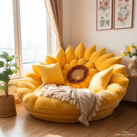 Flower Couch, Sunflower Bed, Sunflower Chair, Minimalist Room Design, Chunky Furniture, Flower Chair, Cute Furniture, Convertible Furniture, Pinterest Room Decor