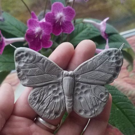 Ringing Rocks Jewelry’s Instagram post: “Another clay butterfly in the works! It is a grey day here in Fairyland but I am thinking about Spring. It is only a few days away... and…” Clay Art Therapy, Rocks Jewelry, Butterfly Sculpture, Clay Butterfly, Animal Sculpture, Rock Jewelry, Fairy Land, Sculpture Clay, Animal Sculptures