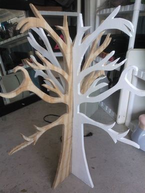 I saw this originally on Craft Wars.  My soon to be sister-in-law  sister-in-law wanted me to make it for her wedding as a wishing tree.  It is... Tree Cutout, Cardboard Tree, Tree Props, Tree Cut Out, 3d Templates, 3d Tree, Tree Templates, Paper Wall Hanging, Wishing Tree