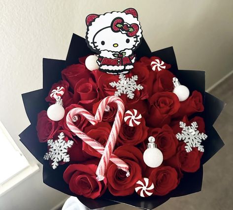 Xmas Flower Bouquet, Hello Kitty Christmas Bouquet, Christmas Bouquets Ideas, Christmas Flower Bouquet Gift, Christmas Eternal Bouquet, Diy Christmas Bouquet, Christmas Ribbon Bouquet, Flower Bouquet Christmas, Christmas Crochet Bouquet