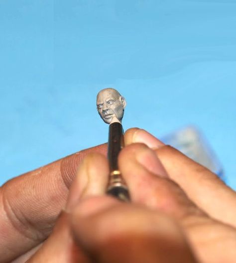 How to sculpt a Head | Creative Sculpting Miniatures, Modeling Face, Miniature Sculpting, Downtown Art, Witch Wallpaper, Sculpting Tutorials, Model Painting, Miniature Bases, Sculpture Techniques