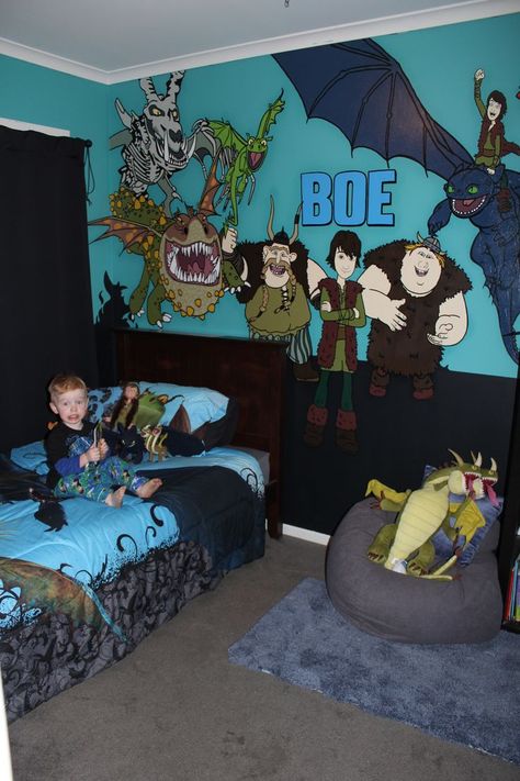 cool How To Train Your Dragon Bedroom Ideas, How To Train Your Dragon Room, How To Train Your Dragon Bedroom, Dragon Themed Bedroom, Dragon Bedroom Ideas, Viking Bedroom, Dragon Bedroom, Toothless Hiccup, Dragon Clothes