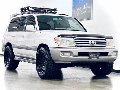 2006 Toyota Land Cruiser 4WD - $26,495 - CarGurus.ca Lc100 Land Cruiser, Fzj80 Toyota Land Cruiser, Toyota Landcruiser 80 Series, Landcruiser 100 Series, Toyota Land Cruiser 100 Series, 100 Series Landcruiser, Land Cruiser 100 Series, Land Cruiser 120, Landcruiser 100