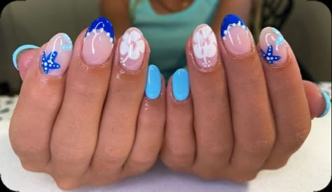 Nail Ideas Designs Summer, The Summer I Turned Pretty Nail Ideas, Back To School Nail Ideas For Teens, Utah Girl Nails, Outer Banks Nails, Super Simple Nails, Mama Mia Nails, First Day Of School Nails, Blue Almond Nails