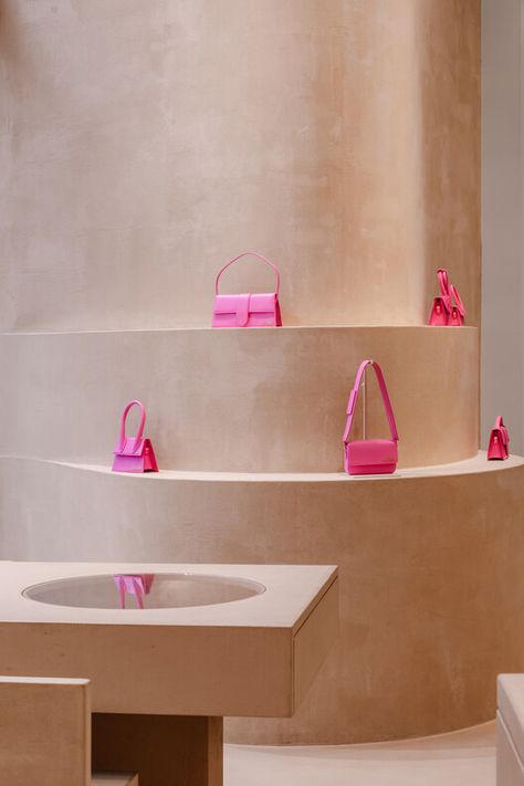 Jacquemus Store Selfridges London / AMO | ArchDaily Jacquemus Store, Selfridges London, London Interior, Retail Inspiration, Bag Display, Retail Design Blog, Product Display, Store Interior, Interior Photography