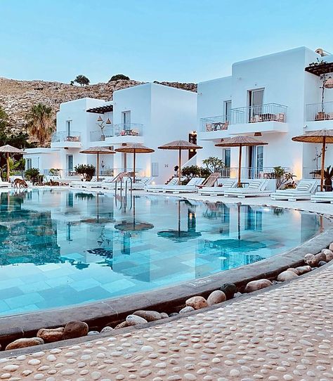 Greece Luxury Hotel, Greek Hotel Aesthetic, Monopoly Houses And Hotels, Greek Hotel, Mediterranean Hotel, Hotel Greece, Elegant Pool, Greece Hotel, Lindos Rhodes