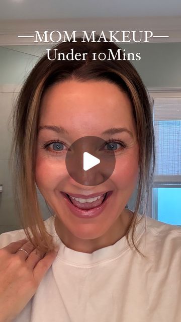 No Makeup Look Brown Eyes, Simple Mom Makeup Looks, Stay At Home Mom Makeup, Hair And Makeup For Family Photos, Non Cakey Makeup Tutorial, Simple Mom Makeup, Family Photos Makeup, Mom Makeup Looks, Family Photo Makeup