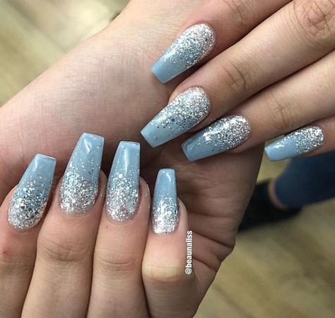 Light Blue Acrylic Nails, Ongles Baby Blue, Ombre Nails Design, Cinderella Nails, Blue Prom Nails, Blue And Silver Nails, Blue Ombre Nails, Blue Glitter Nails, Nails Design Ideas