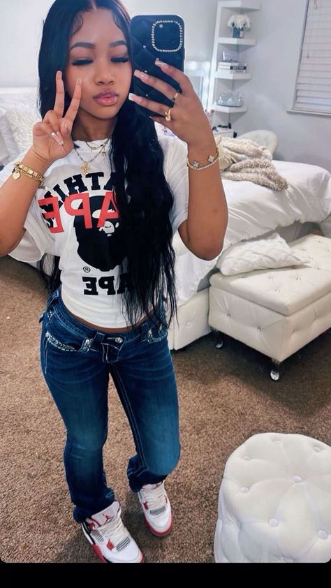 Cute Highschool Outfits, Cute Sweatpants, Streetwear Girl, Fly Outfit, Teenage Girl Outfits, Cute Lazy Day Outfits, Causual Outfits, Pretty Girl Outfits, Couple Outfits