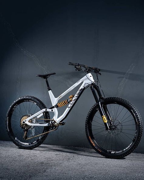 🌲MTB🚲| Downhill | Enduro | BMX on Instagram: “@wibmerfabio signs with @canyon ⚡️ Pictured with his badass Canyon Torque built up with Ohlins suspension and a prototype Canyon trials…” Canyon Mtb, Canyon Bike, Mountain Biking Photography, Mountain Bike Action, Mountain Bike Art, Bicycle Riding, Bicycle Mountain Bike, Suspension Bike, Bike Mountain