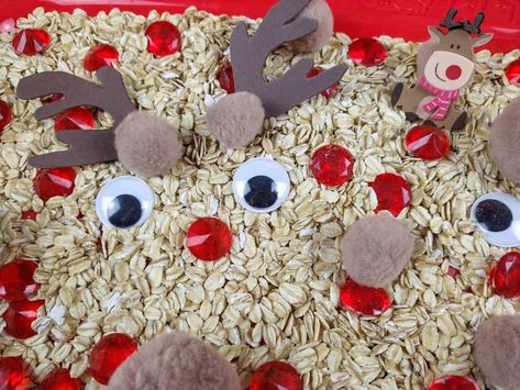 Christmas Kid Activity, Reindeer Sensory Activities, Reindeer Day Kindergarten, Reindeer Games Preschool, Reindeer Sensory Bin, Preschool Reindeer Crafts, Preschool Reindeer Activities, Reindeer Activities For Toddlers, Reindeer Preschool Activities