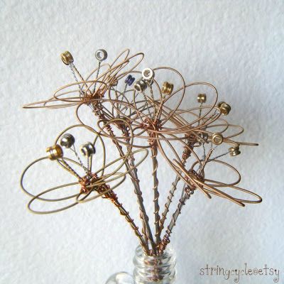 ReFab Diaries: Guest ReFab: Guitar String Flowers... {Stringcycle} String Flowers, Broken Guitar, Guitar String Jewelry, String Crafts, Guitar Hero, Guitar Strings, Wire Crafts, Learn Guitar, Happy Healthy