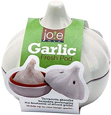 Joie | Terracotta Vented Garlic Keeper | White Garlic Tool, Garlic Keeper, How To Store Garlic, Garlic Storage, Cake Storage, Fancy Kitchens, Bread Storage, Garlic Head, Plastic Items