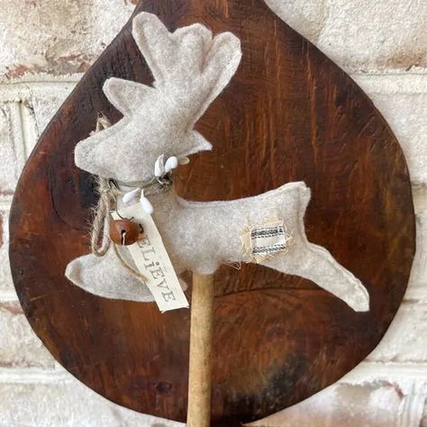 Primitive Reindeer, Stuffed Deer, White Tulip Bouquet, Fringe Tree, Distressed Table, Shabby Chic Theme, Holly House, Dyi Gifts, Display Basket