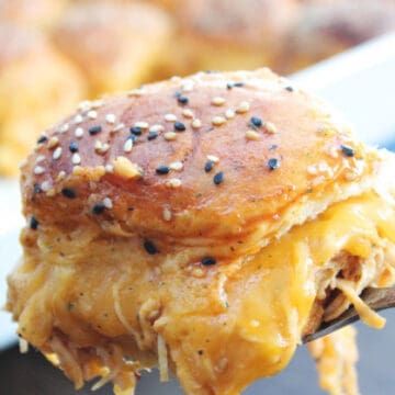 15 Appetizers for Cold Weather Entertaining - Crinkled Cookbook Different Types Of Sandwiches, Football Party Appetizers, Tailgate Foods, Ip Chicken, Winter Appetizers, Party Appetizer Recipes, Buffalo Chicken Sliders, Easy Buffalo Chicken, Seasoned Butter