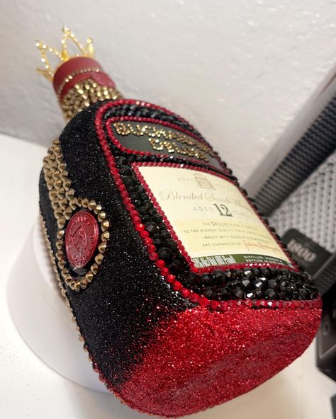 DIY, Gift, birthday Decorating Bottles Ideas Birthday, Buchanan Bottle Decoration, Don Julio Bottle Decorated For Men, Decorated Buchanan Bottle, Buchanan Bottle Decoration Glitter, Alcohol Bottle Design, Glitter Buchanan Bottle, Baddazle Alcohol Bottle, Buchanan Bottle