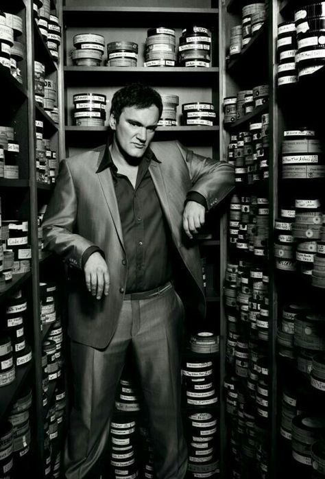 Mark Seliger, Quentin Tarantino Movies, Tarantino Films, Movie Directors, Retro Film, Film School, Martin Scorsese, Celebrity Portraits, Quentin Tarantino