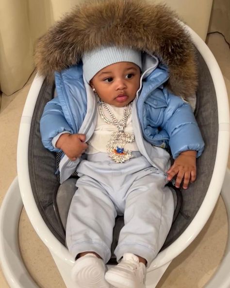 CARDI B has shared the first photo of son Wave Set on social media -and fans think he could pass as big sister Kulture’s twin. The rapper and her husband Offset, of Migos fame, welcomed their son in September and kept his name and face under wraps. On Thursday, both Cardi B, 29, and her […] Mommy And Baby Pictures, Black Baby Boys, Cute Mixed Babies, Baby Reindeer, Cute Black Babies, Mixed Babies, Baby Family, Boy Mom