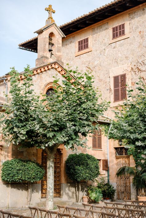 Finca Beautiful - Mallorca Boutique Weddings Mallorca Wedding, Barn Parties, Wedding Boutique, Fairytale Wedding, Wedding Inspo, Chelsea, Wedding Invitations, Wonder, Weddings