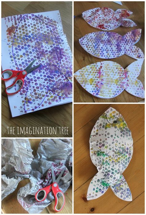 Bubble Wrap Print Fish Mobile - The Imagination Tree Ocean Crafts Preschool, Bubble Wrap Art, Fish Mobile, Ocean Theme Preschool, Imagination Tree, Ocean Kids, Preschool Christmas Crafts, Fish Crafts, Ocean Crafts