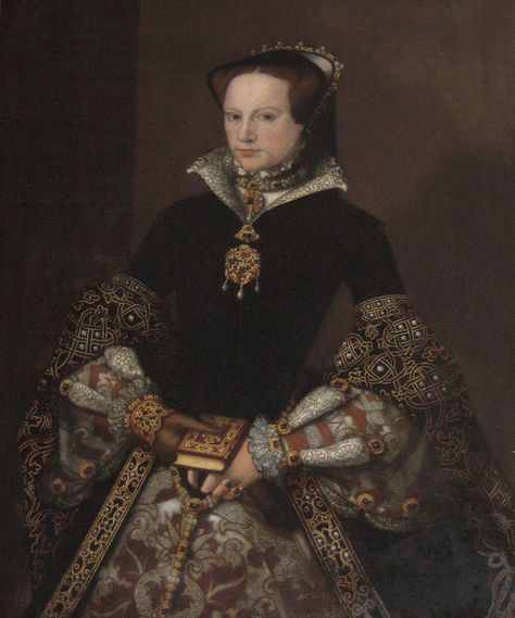 Mary Tudor, later Queen Mary I. Daughter of Henry VIII and his first queen Catherine of Aragon. Born 1516 and died 1558. Married Phillip II of Spain in 1554. Known to history as "Bloody Mary" for her crimes against humanity during her reign, 1553-1558. Queen Mary Tudor, Mary I Of England, Tudor England, Mary Tudor, Tudor Fashion, Lady Elizabeth, Tudor Dynasty, Tudor Era, Catherine Of Aragon