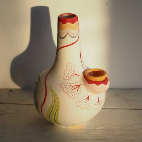 Ceramic Bong, Diy Bong, High Times, Head Shop, Art Desk, Pottery Crafts, Ceramics Pottery Art, Puff And Pass, Ceramics Projects