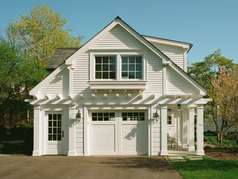 garage - Traditional - Garage - Chicago - by Dave Knecht Homes, LLC | Houzz Garage Pictures, Garage Construction, Carriage House Garage, Farmhouse Garage, Garage Guest House, Carriage House Plans, Garage Addition, Garage Exterior, Architectural Shingles