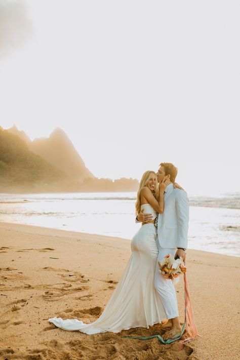 kauai hawaii north shore elopement Tunnel beach daughters off simone kauai Wedding hair Wild and unwritten bixby  pine megs marvels california Wedding photographer Beach Wedding Pics, Couples Beach Photography, Kauai Wedding, Hawaii Elopement, Hawaii Photographer, Pose Fotografi, Beach Wedding Photography, Beach Wedding Photos, Malibu Beaches