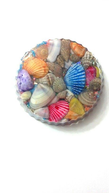 Resin Paper weight Paperweights Diy, Paper Weight Ideas, Craft Ideas For Summer, Jewellery Stall, Paper Weights Diy, Keychains Diy, Resin Art Ideas, Resin Paper, Beachy Theme