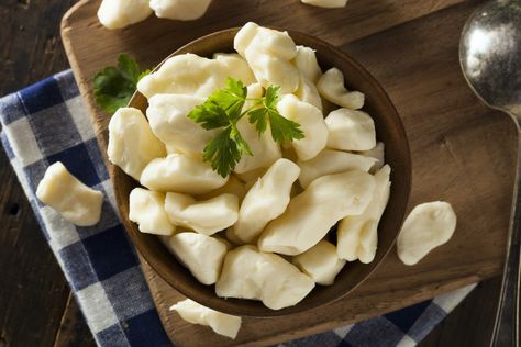 How to Make Cheese Curds: Homemade Cheese Curds Recipe Homemade Cheese Curds, Cheese Curds Recipe, Wisconsin Cheese Curds, Cheese Recipes Homemade, Fried Cheese Curds, Cheese Making Recipes, Curd Recipe, Cheese Curds, Fresh Cheese