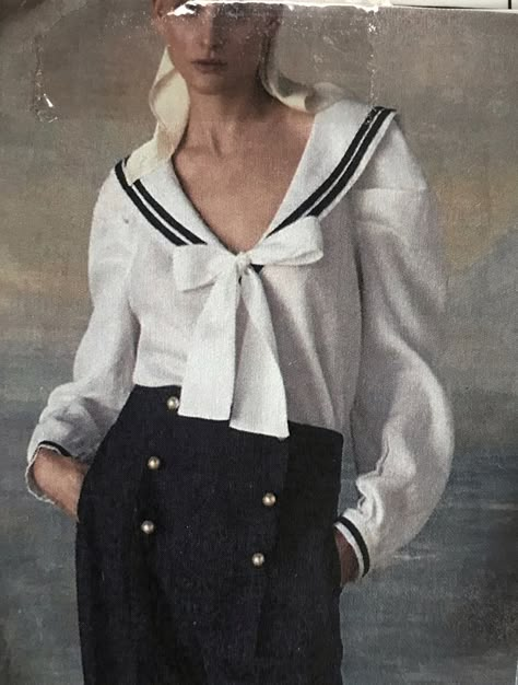 Sailor Collar Outfit, Sailor Outfit For Women, Nautical Fashion Women, Sailor Blouse, Sailor Fashion, Sailor Collar, Fashion Now, Nautical Fashion, High Fashion Street Style