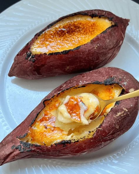 Japanese Sweet Potato Creme Brulee with a Fantastic Texture Japanese Sweet Potato Creme Brulee, Sweet Potato Creme Brulee, Japanese Dessert Recipes, Creme Brulee Recipe, Japanese Sweet Potato, Thanksgiving Drinks, Vegan Sushi, Creme Egg, Japanese Sweet