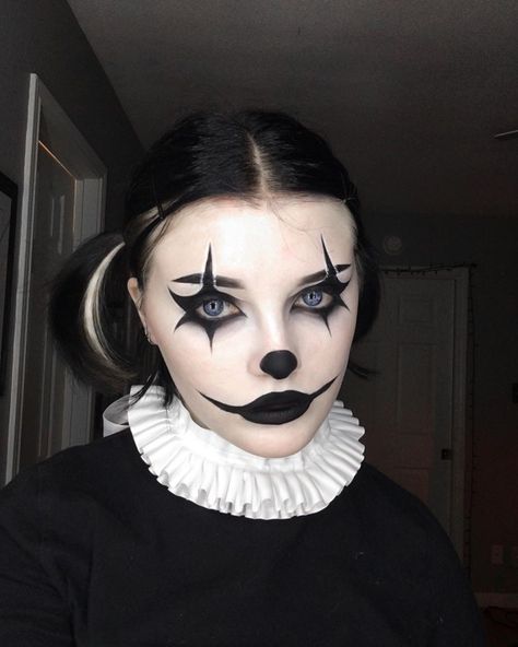 Edgy Eyeliner, Makijaż Sugar Skull, Harlequin Makeup, Sick Makeup, Goth Clown, Haunted House Makeup, Jester Makeup, Creepy Clown Makeup, Cute Clown Makeup