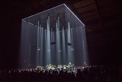 Urs Schönebaum, Répons at Park Avenue Armory | Mise-en-espace by Pierre Audi | Photo by Stephanie Berger © Stage Lighting Design, Concert Lights, Concert Stage Design, Stage Set Design, Church Stage, Concert Stage, New Media Art, Theatre Design, Stage Show