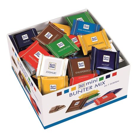 Chocolate Candy Brands, Candy Alternatives, Ritter Sport, Chocolate Squares, Grocery Foods, Bar Displays, Candy Brands, Cake Truffles, Chocolate Mix