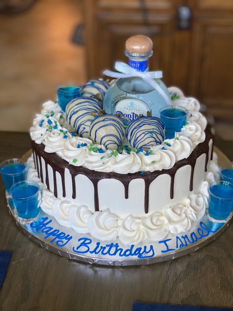 21st Birthday Cake Liquor, Guy Cakes Birthday Ideas, Birthday Cakes For Men 21, Blue Strawberry Cake, 21st Birthday Ideas For Guys Cake, Birthday Cake For 21 Year Old Guy, Funny 21st Birthday Cake For Guys, Guy Cake Ideas, Cool Birthday Cakes For Men Guys