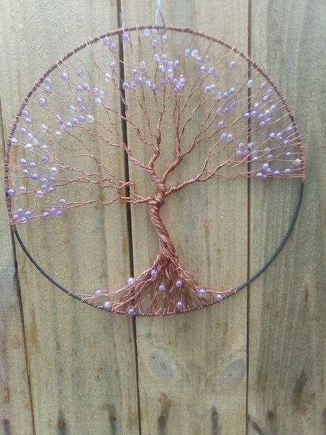 Copper Wire Tree Of Life, Diy Tree Of Life Wire, Wire Trees Diy How To Make, Diy Tree Of Life, Beaded Suncatchers, Bead Trees, Dollar Tree Crafts Diy, Tree Of Life Crafts, Family Tree Craft