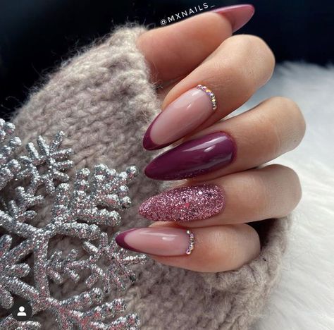 november nails Spring Nails 2023, Dark Pink Nails, Violet Nails, Nails Ombre, Wow Nails, Coral Nails, Nails Cute, Classy Acrylic Nails, Tip Nails