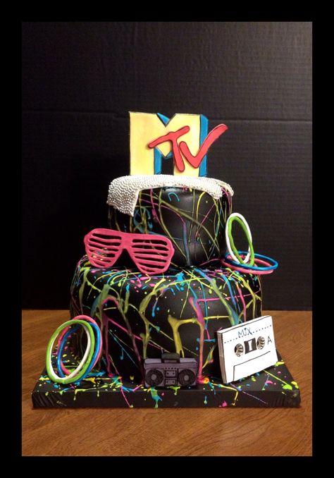 80's cake by pattibcakes spicewood tx 90s Theme Cake Ideas, 1980s Cake, 80's Costume, 80s Birthday, 80s Party Decorations, 80s Birthday Parties, S Cake, 80s Theme Party, Surprise Surprise