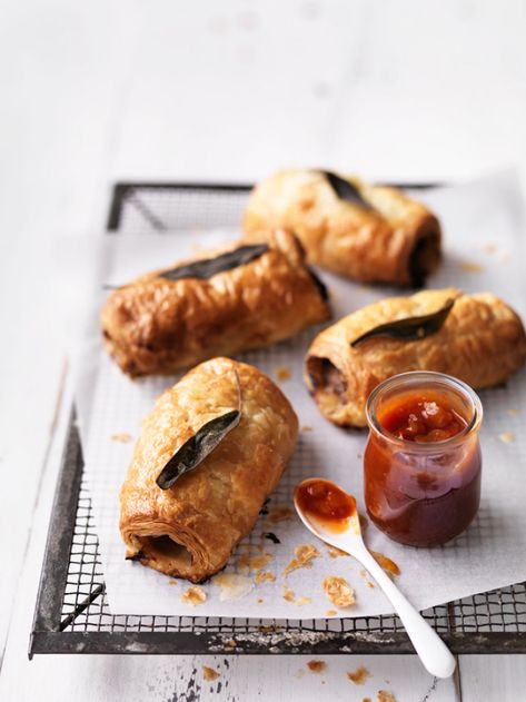 Sage, Pork, and Fennel Sausage Rolls Lamb Sausage, Sausage Appetizers, Homemade Sausage Rolls, Sausage Rolls Recipe, Turnover Recipes, Fennel Sausage, Best Sausage, Sausage Roll, Savory Pastry